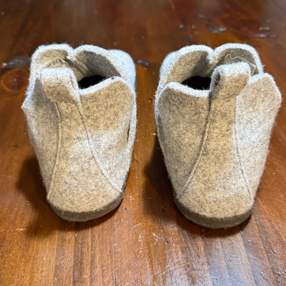 BIRKENSTOCK ANDERMATT SHEARLING ANTHRACITE LIGHT GREY🦋 - Picture 4 of 11